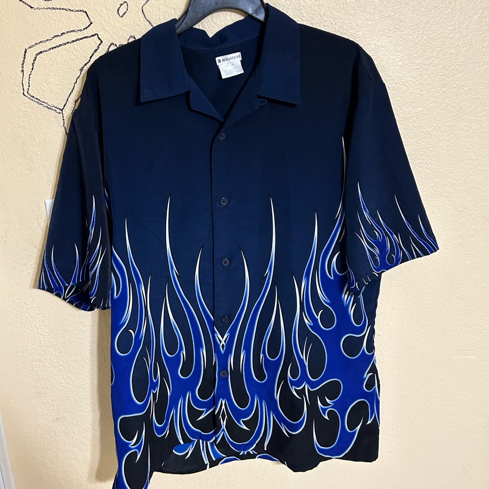 no boundaries flames shirt